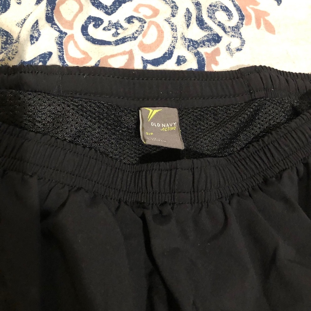 Men Running Shorts with back pocket with zipper